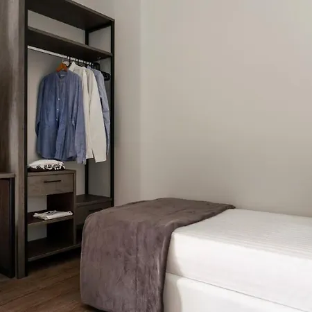 Hotel Lux-2
